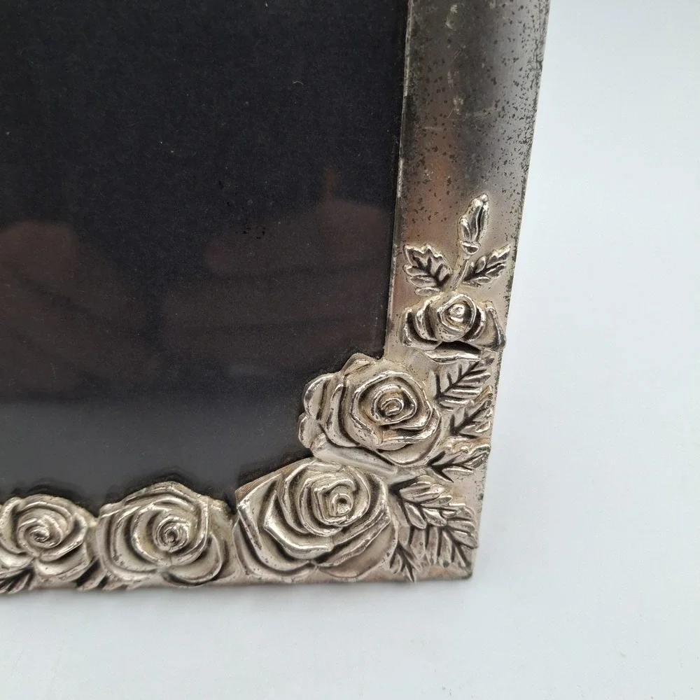 Vintage Silver Tone Metal Rose Picture Frame Ornate Floral 3.5x5‎ Tabletop Easel